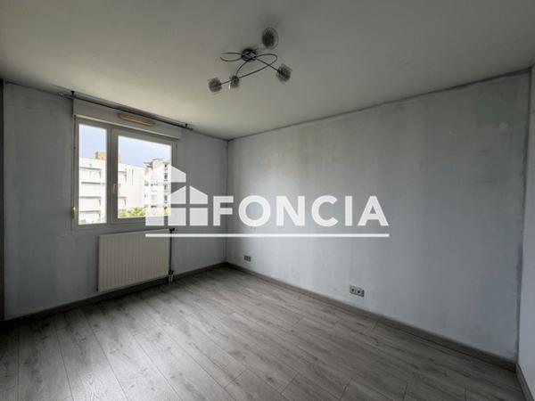 Location Appartement 3 pièces 68 m² - 1 ALLEE GASTON LEROUX Echirolles 38130
