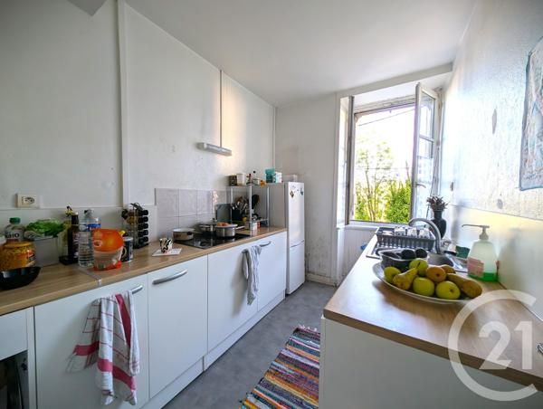 Immeuble à vendre  155 m 2   LIMOGES  - 87