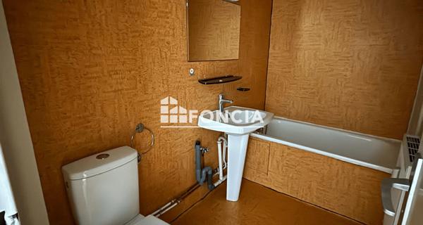 À vendre Studio 28.7 m² - Limoges 87000