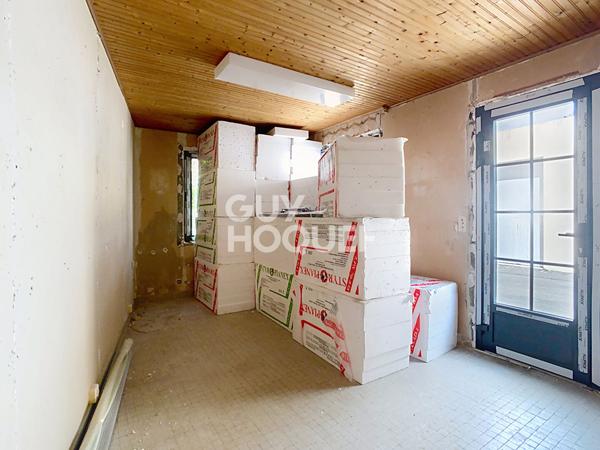Local d'activité Crepy En Valois 1 pièce(s) 53.30 m2