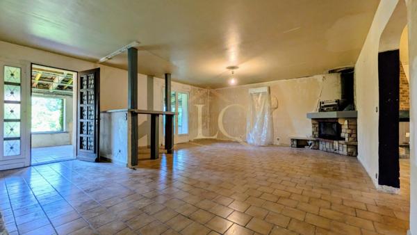 Le Clos Lilas - Maison d'environ 160m² - 4 chambres - 1 500m² de terrain - SERAZEREUX (28)