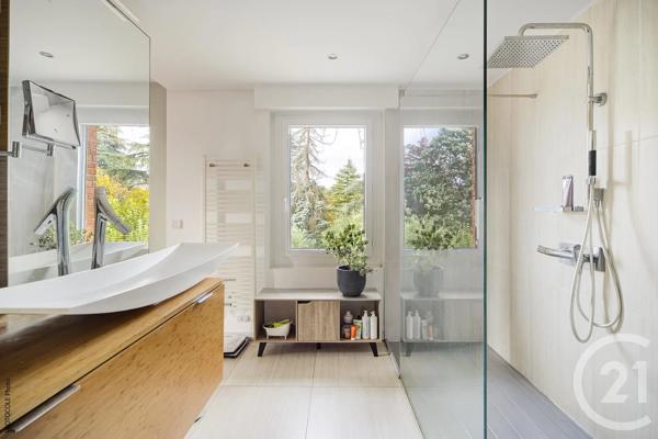 Appartement T6 à vendre  6 pièces - 250 m 2   L UNION  - 31