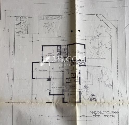 Maison
                                                                                                                                                                                                                                                                                                                        6 pièce(s)                                                                                                                                                                                                          3 chambre(s)                                                                                                                                                                                                          160  m²
