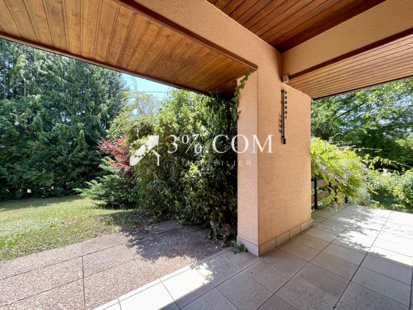 Maison
                                                                                                                                                                                                                                                                                                                        6 pièce(s)                                                                                                                                                                                                          3 chambre(s)                                                                                                                                                                                                          160  m²
