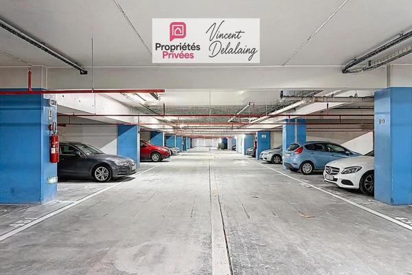 Grand duplex au centre dans résidence de standing avec parking