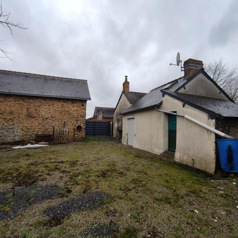 Maison avec garage indépendant