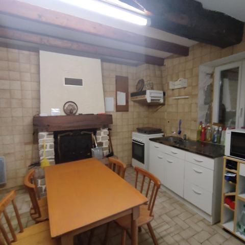 Maison avec garage indépendant