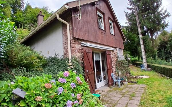 Maison à vendre    3 pièces •  Senones