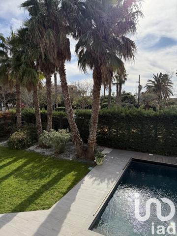 Maison à vendre 9 pièces 320 m² Six-Fours-les-Plages