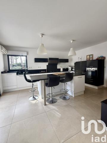Maison à vendre 9 pièces 320 m² Six-Fours-les-Plages