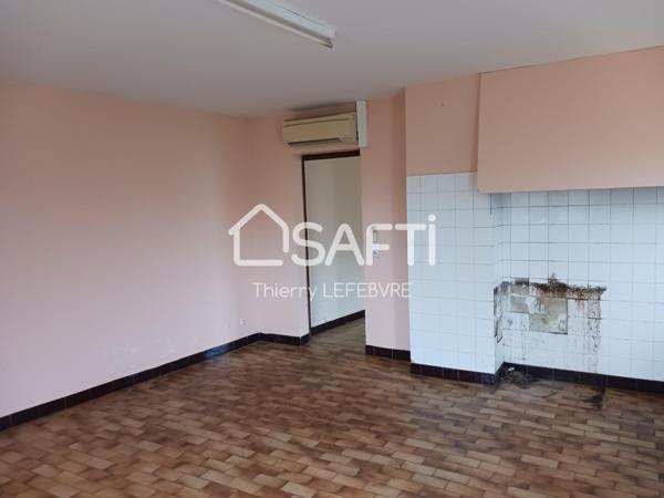 Belle maison avec grandes dépendances