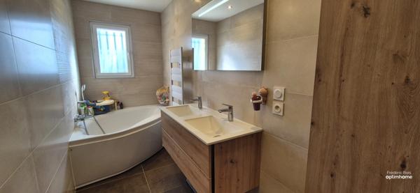 Charmante Villa de plain-pied à Vendre au Cœur de Châtillon-sur-Chalaronne