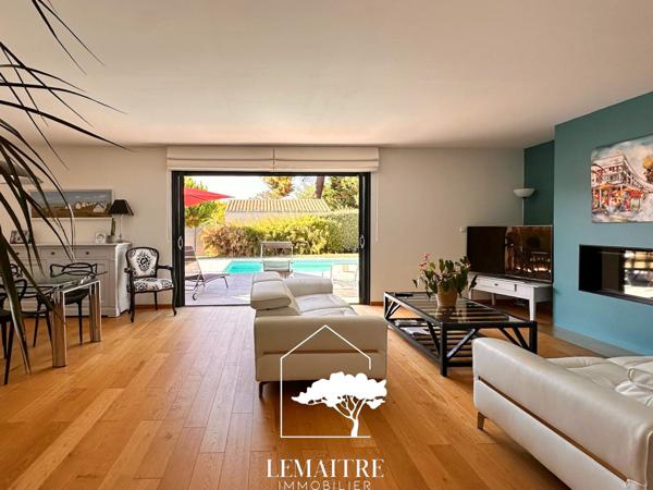 Confortable maison proche commerces