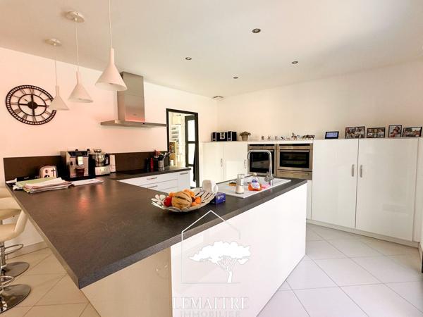 Confortable maison proche commerces