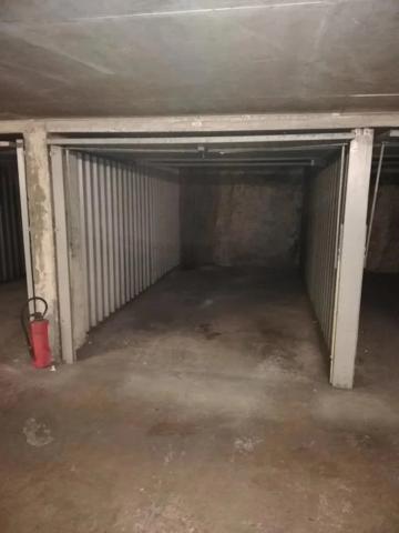 Parking / Box à louer à Chambéry (73000)