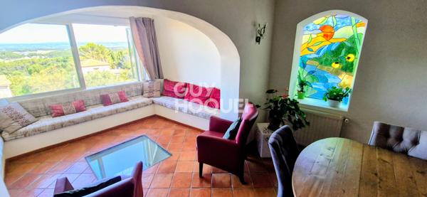 Aix en Provence -Demeure en pierres de 200 m2 env avec vue panoramique sur le pays d'Aix, extérieur et double garage