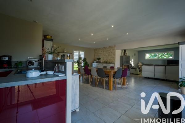 Maison à vendre 7 pièces 139 m² La Roche-sur-Yon