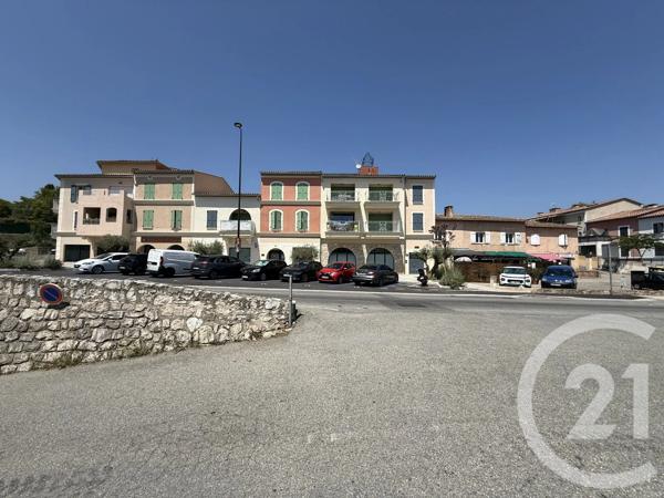 Appartement T4 à vendre  4 pièces - 81,01 m 2   LE ROURET  - 06