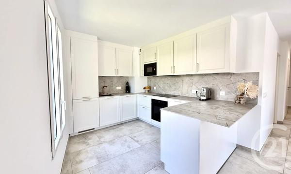 Appartement T4 à vendre  4 pièces - 81,01 m 2   LE ROURET  - 06