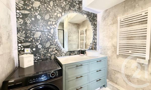Appartement T4 à vendre  4 pièces - 81,01 m 2   LE ROURET  - 06