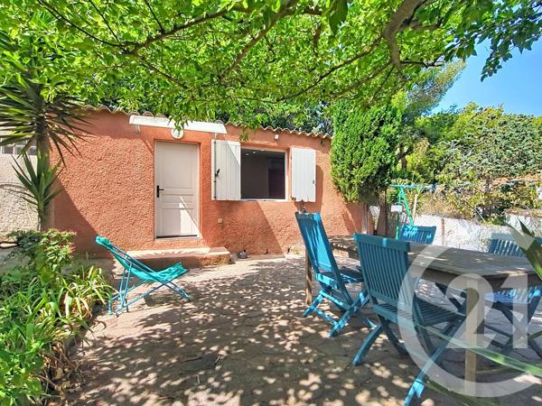 Maison à vendre  9 pièces - 236 m 2   MARSEILLE  - 13009