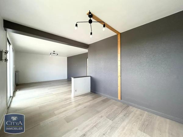 Appartement à louer 5 pièces 88m² Roanne (42300)