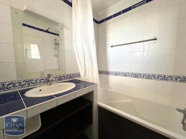 Appartement à louer 5 pièces 88m² Roanne (42300)