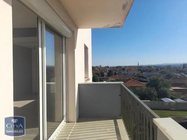Appartement à louer 5 pièces 88m² Roanne (42300)
