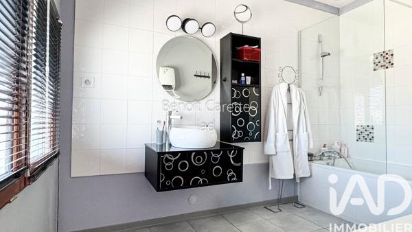 Maison à vendre 7 pièces 282 m² Fleury