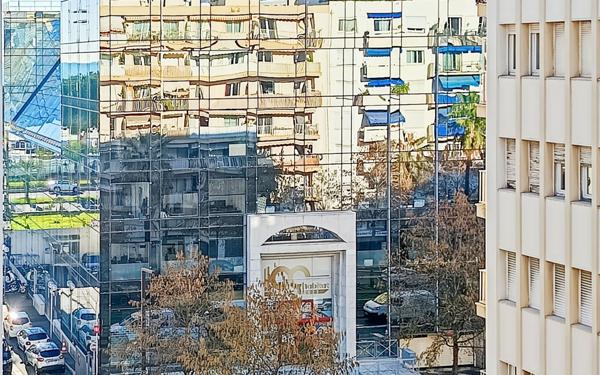 Appartement à vendre    3 pièces • 60 m2 Nice