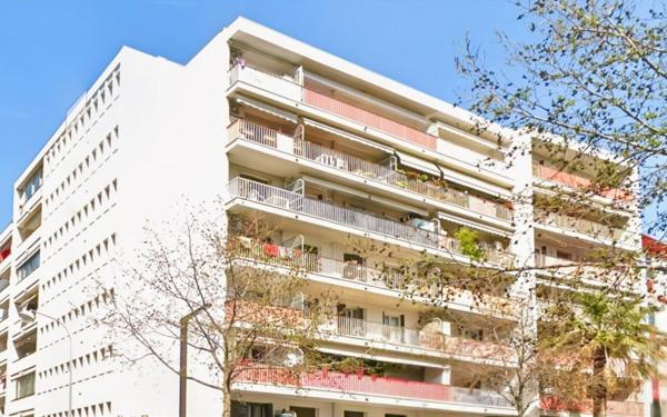 Appartement à vendre    3 pièces • 60 m2 Nice