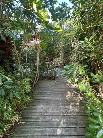 Maison avec jardin. Cap ferret. Quartier des 44 hectares. 4 chambres