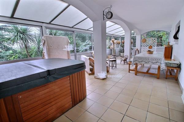 Maison familiale 240 m². Quartier SOUCHÉ .Impasse au calme