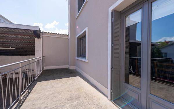 Maison à vendre    4 pièces •  Saint-Chamond
