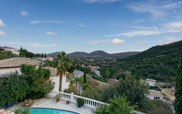 Maison à vendre    5 pièces •  Le Plan-de-la-Tour