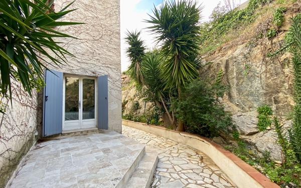 Maison à vendre    5 pièces •  Le Plan-de-la-Tour