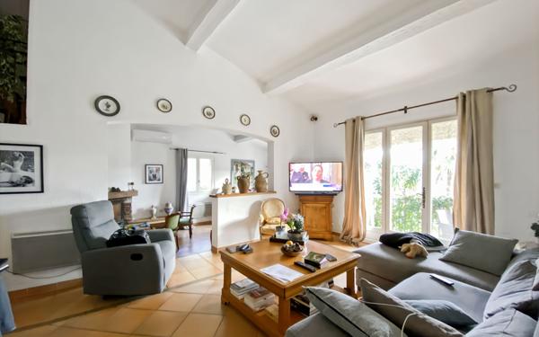 Maison à vendre    5 pièces •  Le Plan-de-la-Tour