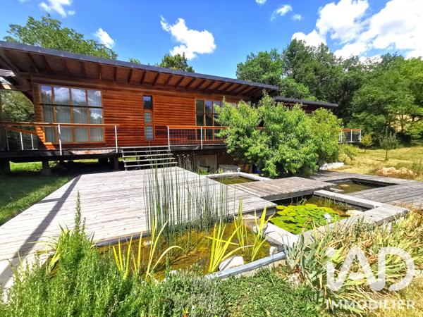Maison à vendre 6 pièces 146 m² Camburat