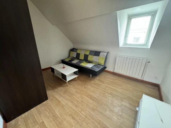 Location Appartement 2 pièces 28 m2 à Saint-Quentin