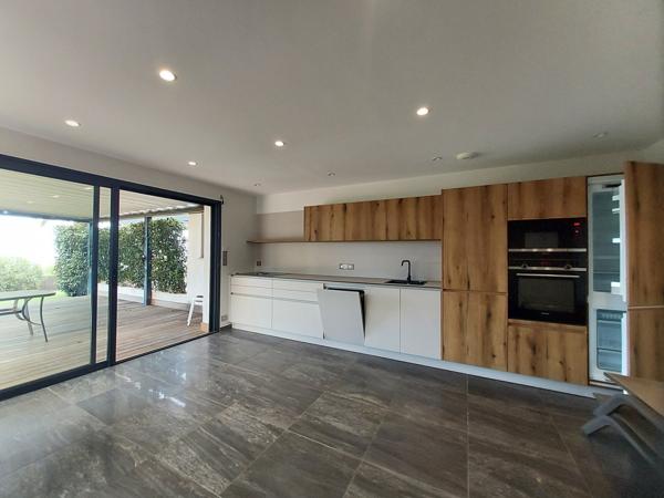 Porticcio T3 récent vue mer avec terrasse et agréable jardin Porticcio (20166)