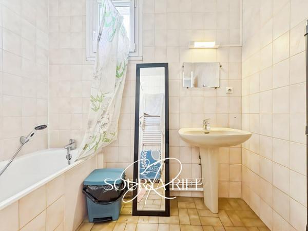 EN EXCLUSIVITÉ MAISON R+1 FAMILIALE CARCASSONNE EST , 131m2