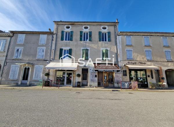 Appartement T4, place de la République