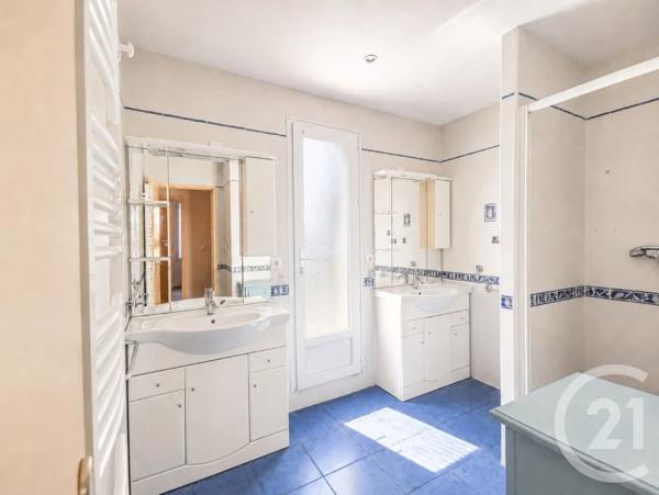 Appartement F3 à vendre  3 pièces - 76,70 m 2   LE GRAU DU ROI  - 30