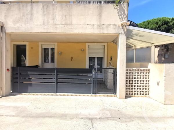 Appartement F3 à vendre  3 pièces - 76,70 m 2   LE GRAU DU ROI  - 30