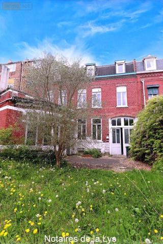 Maison de maître à vendre à Armentières dans le Nord (59280), ref : 1878   
centre ville
