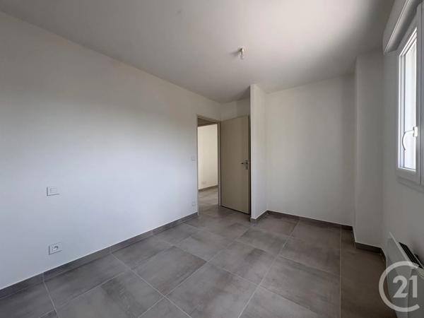 Maison à vendre  4 pièces - 91,57 m 2   UCHAUD  - 30