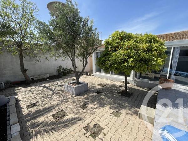 Maison à vendre  4 pièces - 103,79 m 2   LE GRAU DU ROI  - 30