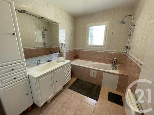 Maison à vendre  4 pièces - 103,79 m 2   LE GRAU DU ROI  - 30