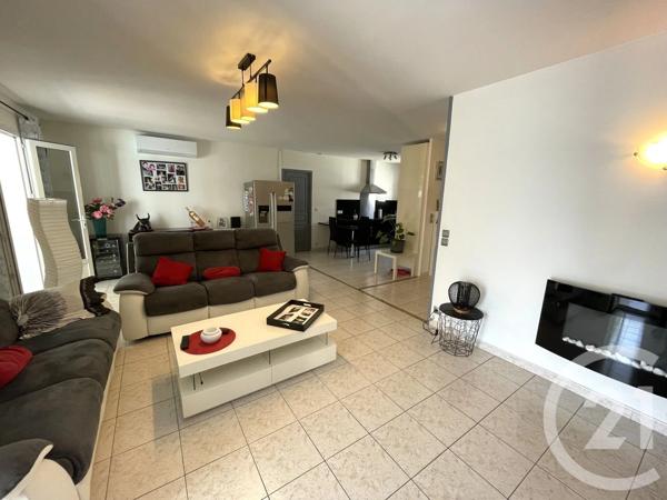 Maison à vendre  4 pièces - 103,79 m 2   LE GRAU DU ROI  - 30