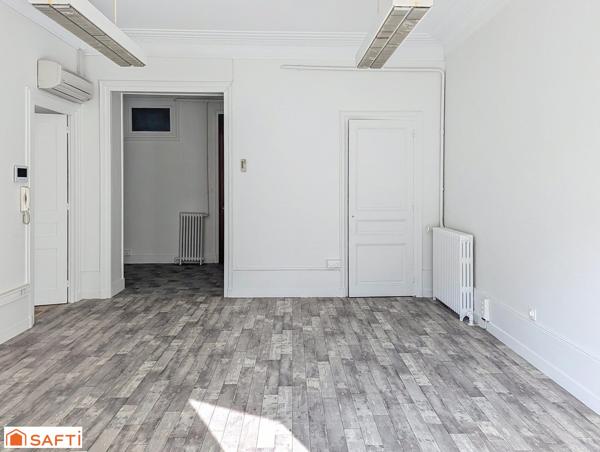 Appartement 4 pièces avec balcons, cave et chambre de bonne 9m² + Possibilité de garage